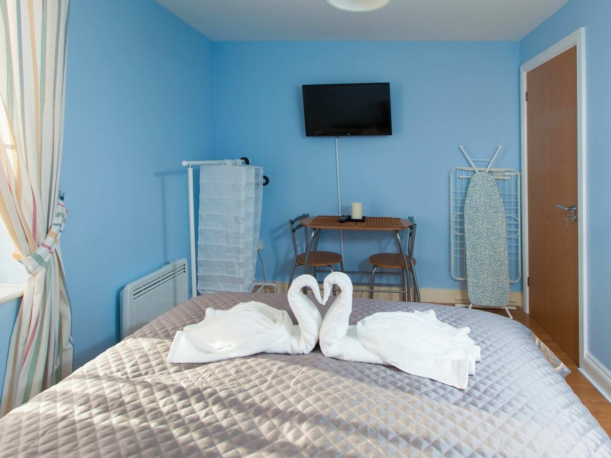 Harrow Private Rooms Екстериор снимка
