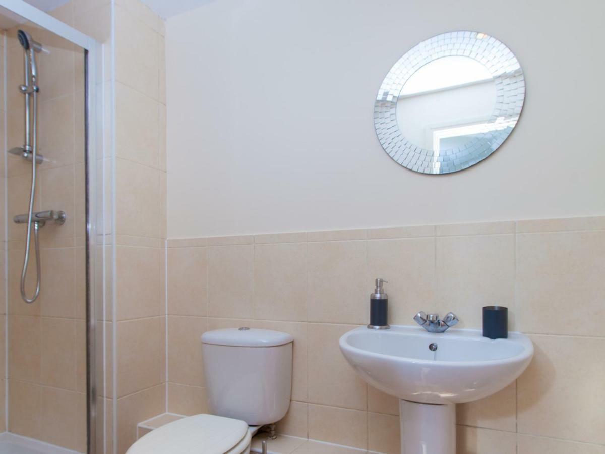 Harrow Private Rooms Стая снимка